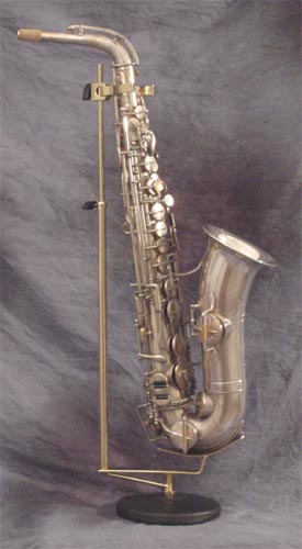 This horn: 2204x alto.  Thanks to  www.centrostudimusicali.it