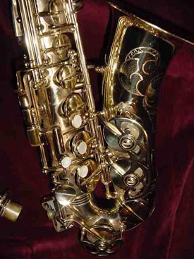 This horn: s/n 21901 alto.  Thanks to Luuk van der Wielen.