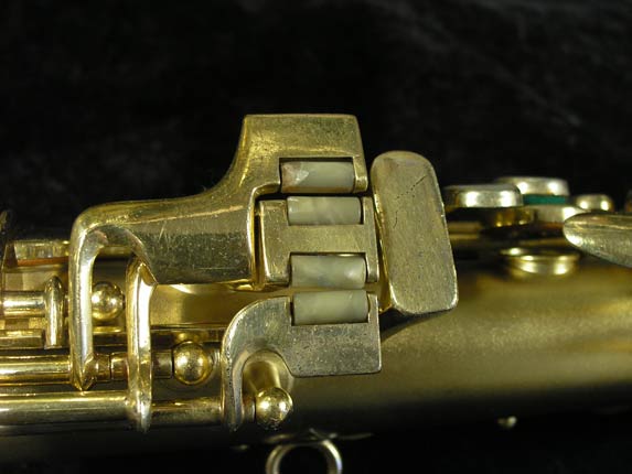 Photo 9 - Matte Gold Plated Conn "Transitional" Alto Sax - Art Deco Engraving - SN 245512