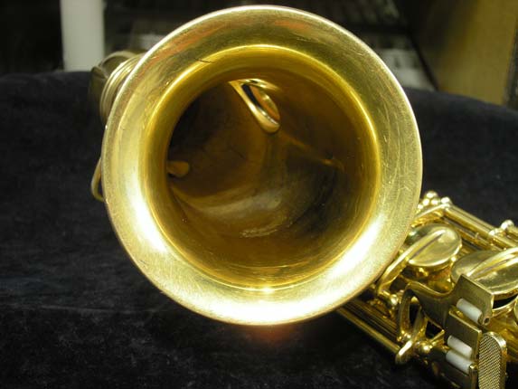 Photo 10 - Vintage CG Conn Chu Berry Portrait Model Alto Sax in Gold Plate - SN 164896