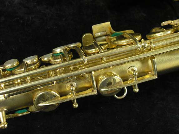 Photo 11 - Matte Gold Plated Conn "Transitional" Alto Sax - Art Deco Engraving - SN 245512