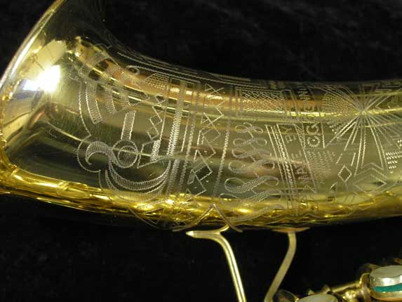 Photo 16 - Matte Gold Plated Conn "Transitional" Alto Sax - Art Deco Engraving - SN 245512