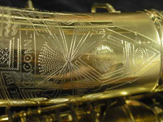 Photo 18 - Matte Gold Plated Conn "Transitional" Alto Sax - Art Deco Engraving - SN 245512