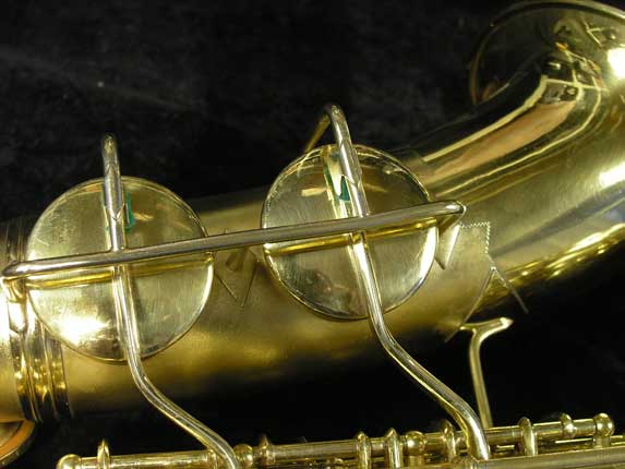 Photo 20 - Matte Gold Plated Conn "Transitional" Alto Sax - Art Deco Engraving - SN 245512