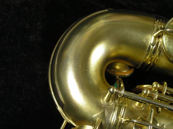 Photo 24 - Matte Gold Plated Conn "Transitional" Alto Sax - Art Deco Engraving - SN 245512